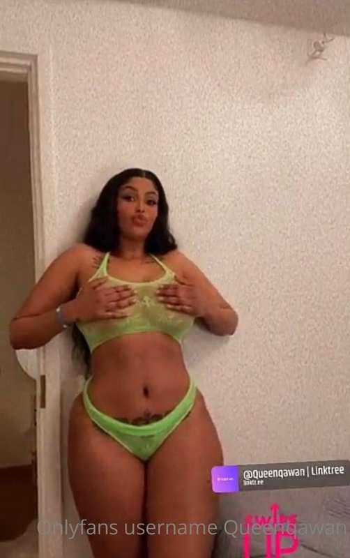 Good morning papi 🥰🥰 did you open my last message? 🥰 have go..