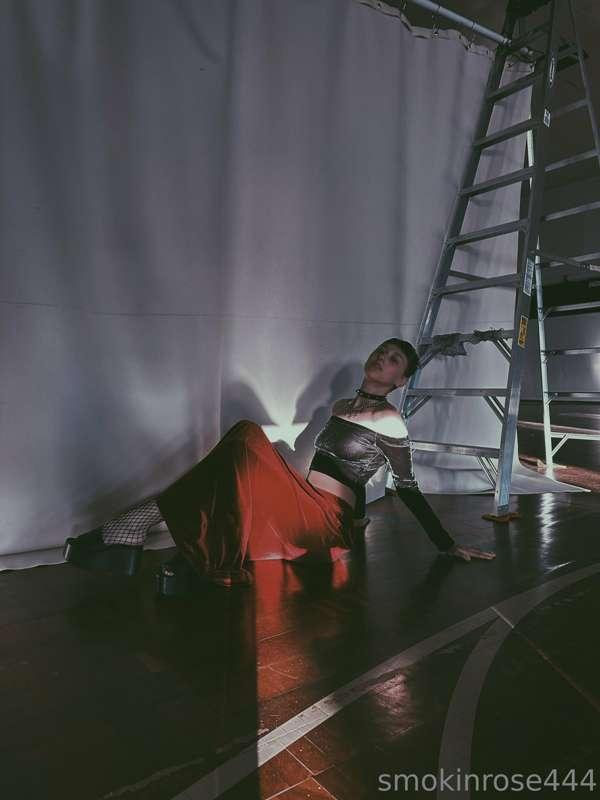 even fully clothed, I’ve got you caught up 🕸️ 
tangled so de..