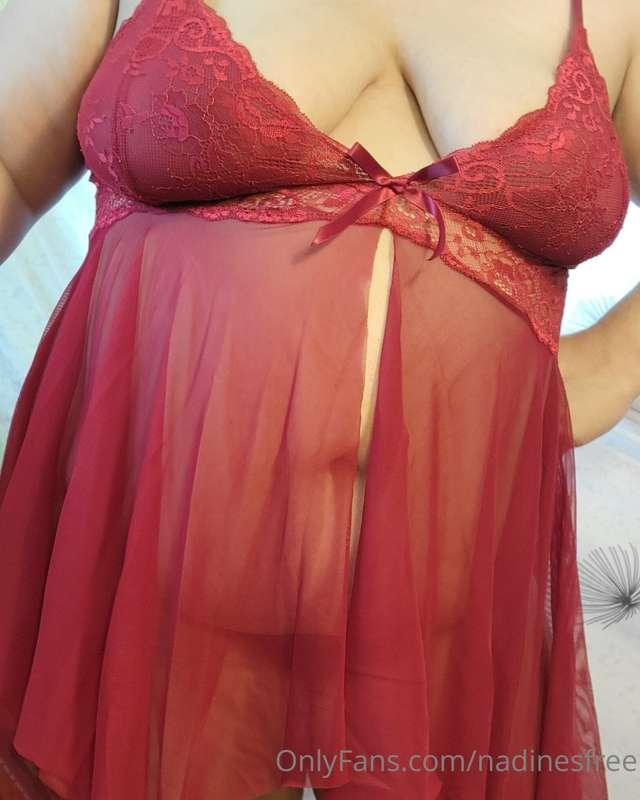I heard you like BBWs with squishy tummies 😊
