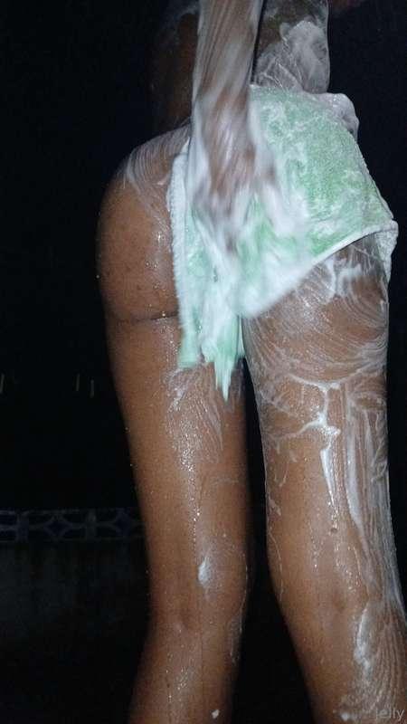 jelly_booty image #1