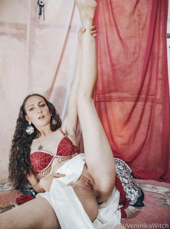 veronikawitch image #2