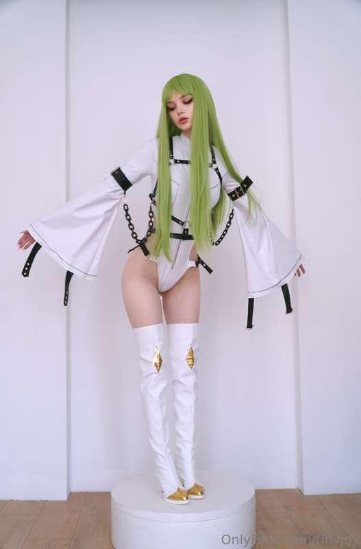 Sometimes sweetness is the most dangerous thing😋