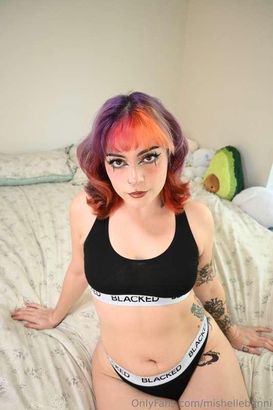 mishellebunni image #2