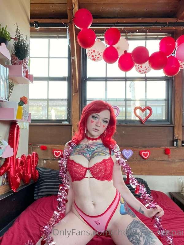 My Valentine pics are uploaded to my premium account. Check ..