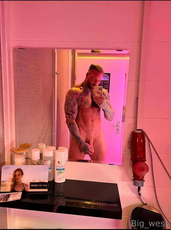 Tanning time 😈
