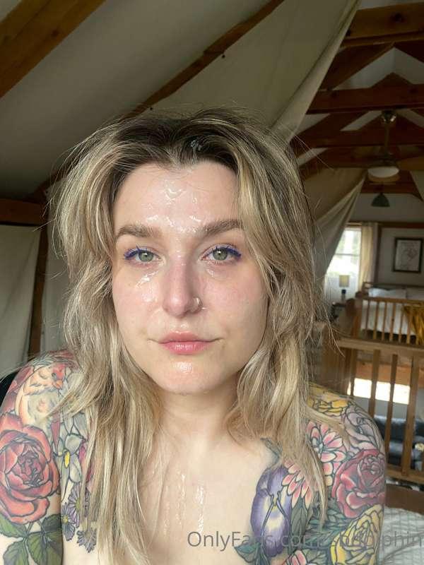 Do you think I look hot completely covered in cum??  Full vi..