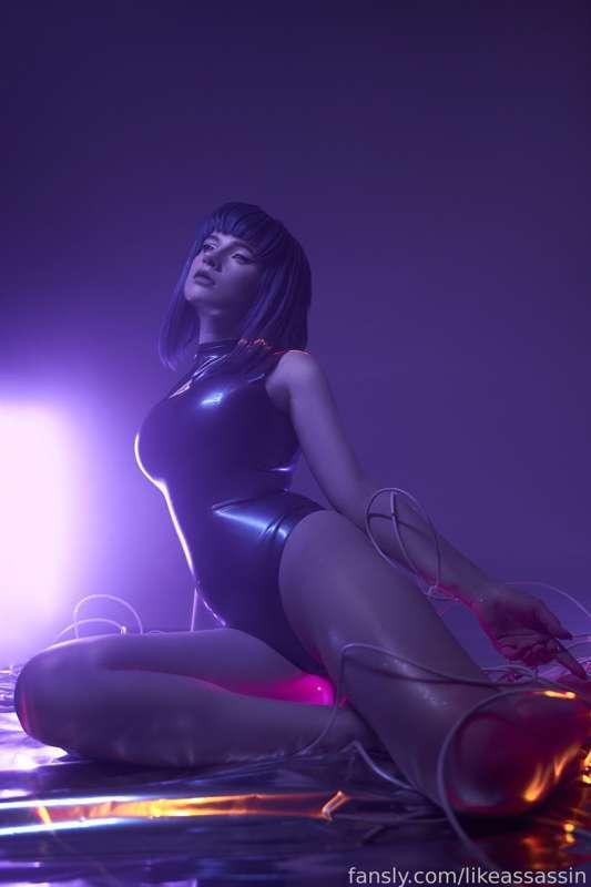 Motoko photoshoot 🖤 

#cosplay #ghostintheshell #motoko #animecosplay 
