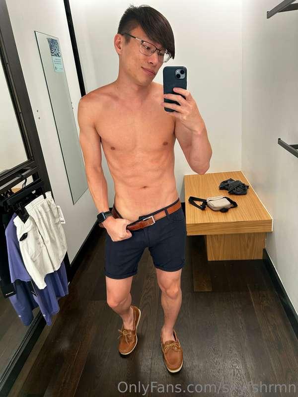 Trying some clothes on at the mall… wanna join me? 😈
