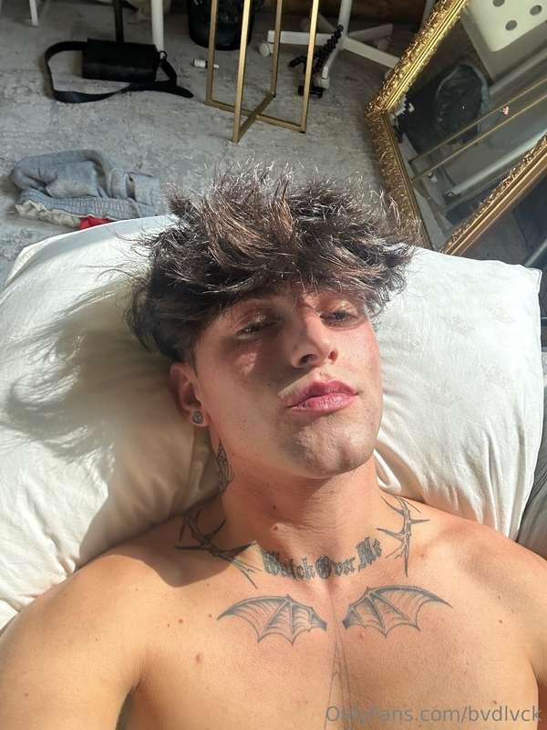 🦇