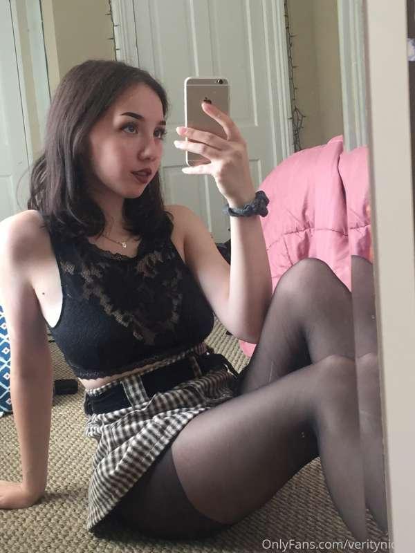 ripped my fav tights:-(