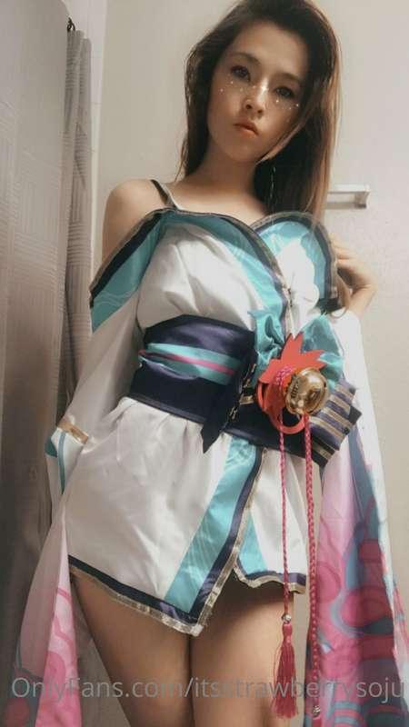 itsstrawberrysoju image #3