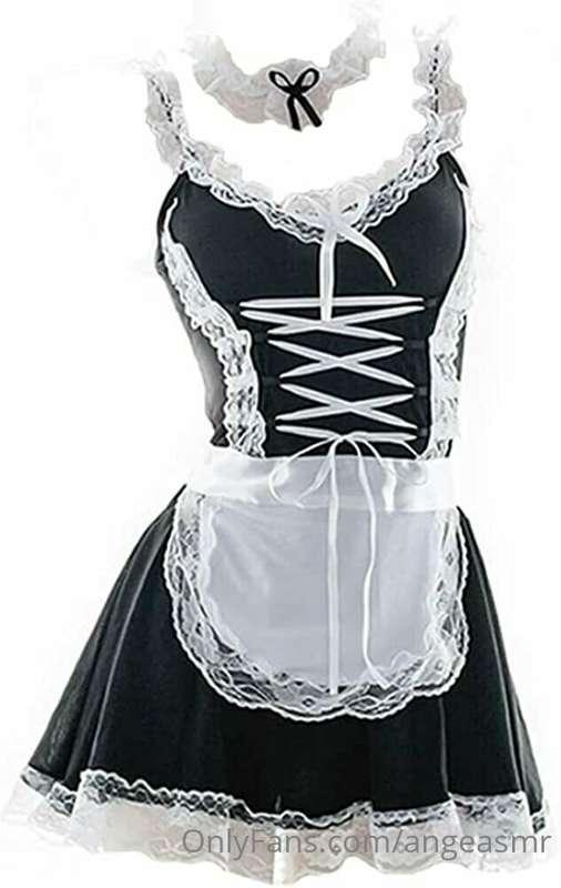 I need a new maid outfit, the last one was always too small ..
