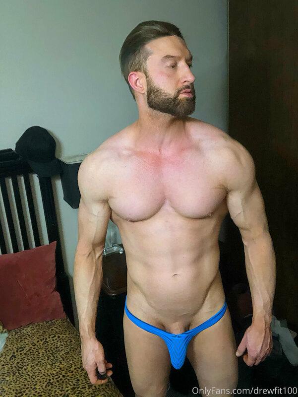 Is my bulge ok? ☺️? 

Btw, I just released a video in your D..