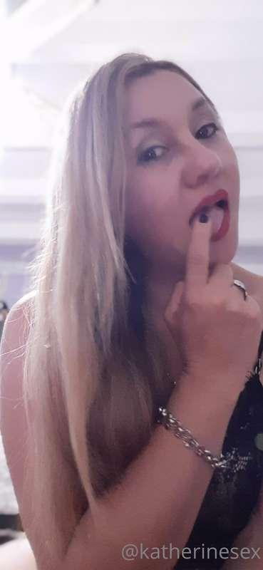 😏💌 You can't miss it 😏 💌 This bitch just wants to swallow it..