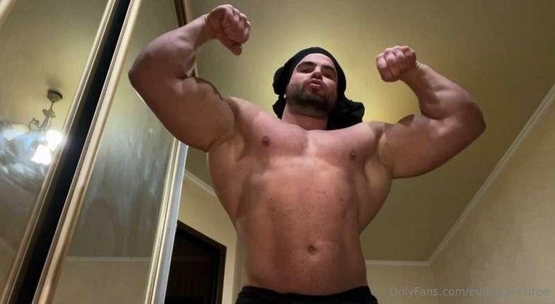 ## @evanway | @evanway_free🔥 Unleash the Muscle God 💪🏼 🔞 Raw..