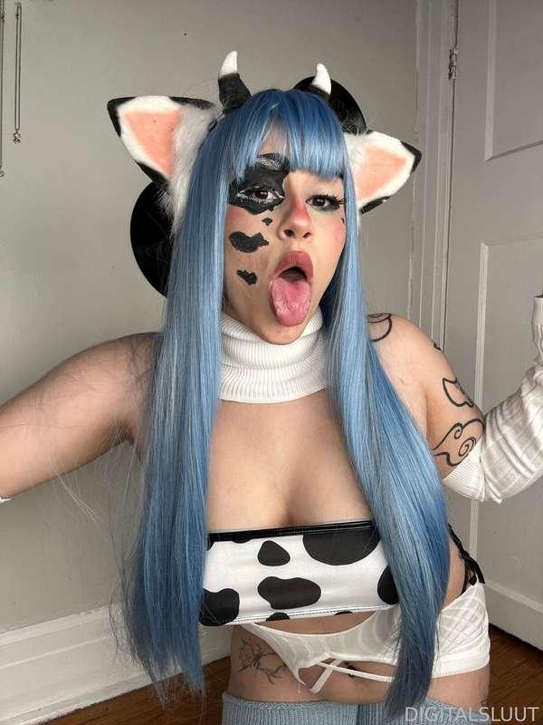  getting really messy with milk! 

#milk  #cowcosplay #lingerie #sexy #cute 