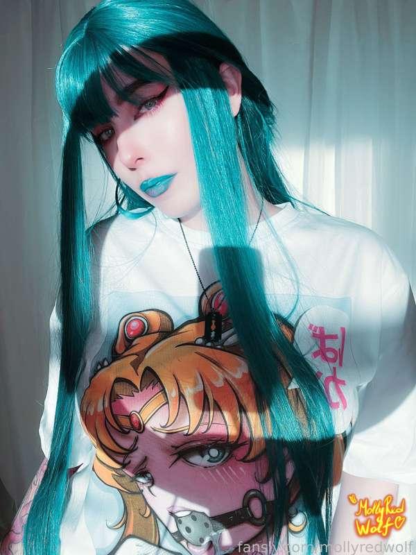 mollyredwolf image #20