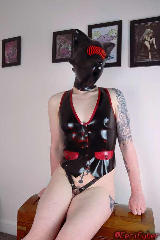 As soon as i put on this hood it became so difficult to thin..