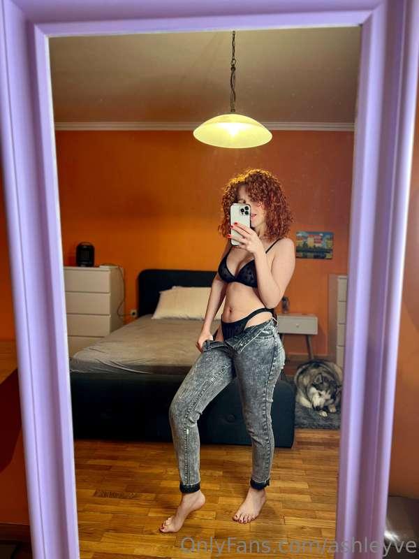 ashleyve main image