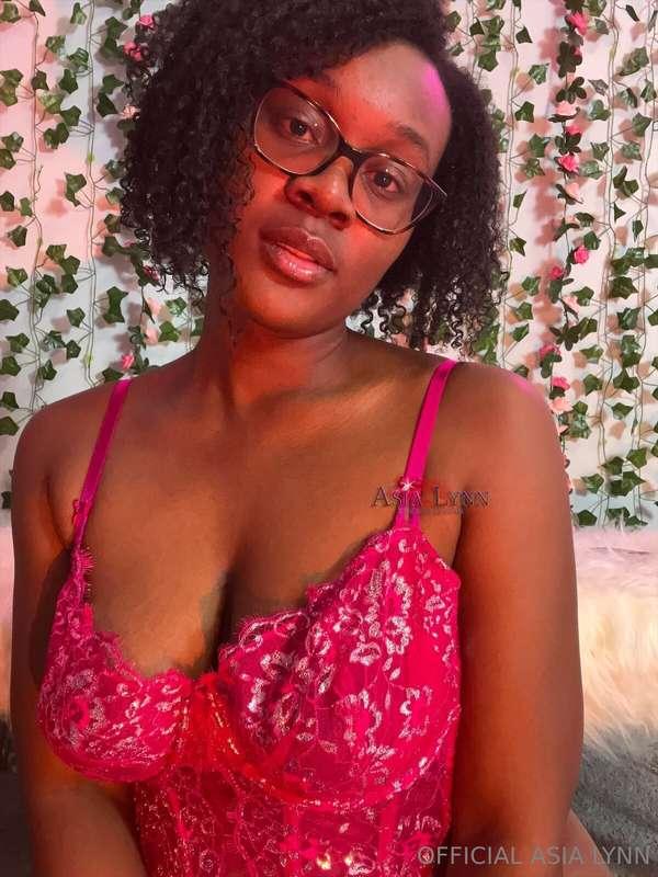 # I hope I can distract you 😌
@xasialynnx