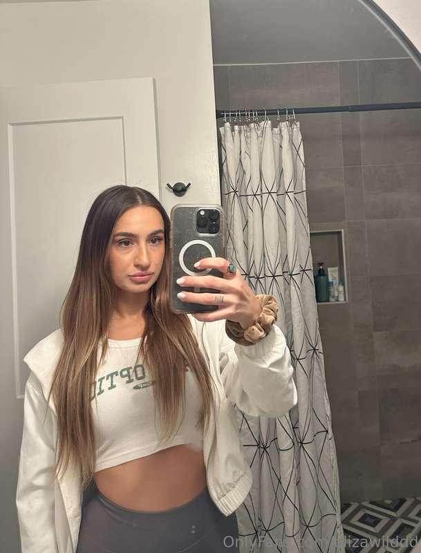 Getting ready to have a fun night 🌙