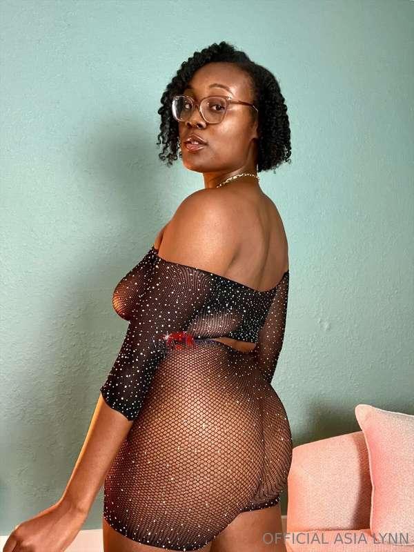 check your dms if you want to cum 💦
