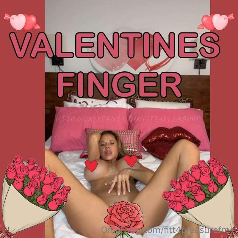 VALENTINE'S FINGERING 🍓💋Happy Valentine's Day to myself, bec..