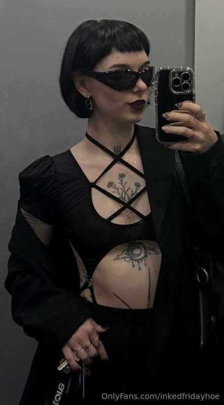 Only black can color my bitch character😈 Are you ready to te..