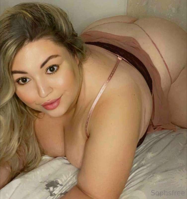 🍑 BLONDE BUSTY BIG ASS BBW 🍑 

FREE PAGE 😱
@avalilyfree