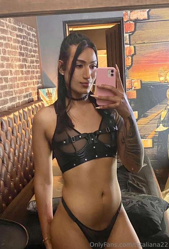 My loves from very early active Come enjoy my services I inv..