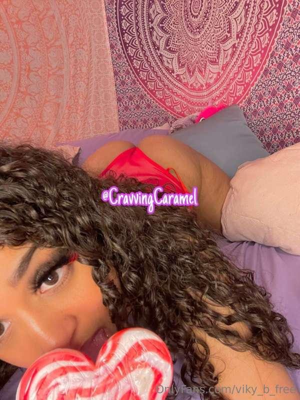## (24) 𝙎𝙝𝙤𝙪𝙡𝙙 𝙄 𝙢𝙖𝙠𝙚 𝙘𝙤𝙣𝙩𝙚𝙣𝙩 𝙬𝙞𝙩𝙝 𝙩𝙝𝙞𝙨 𝙛𝙧𝙚𝙖𝙠? @CravingCaram..