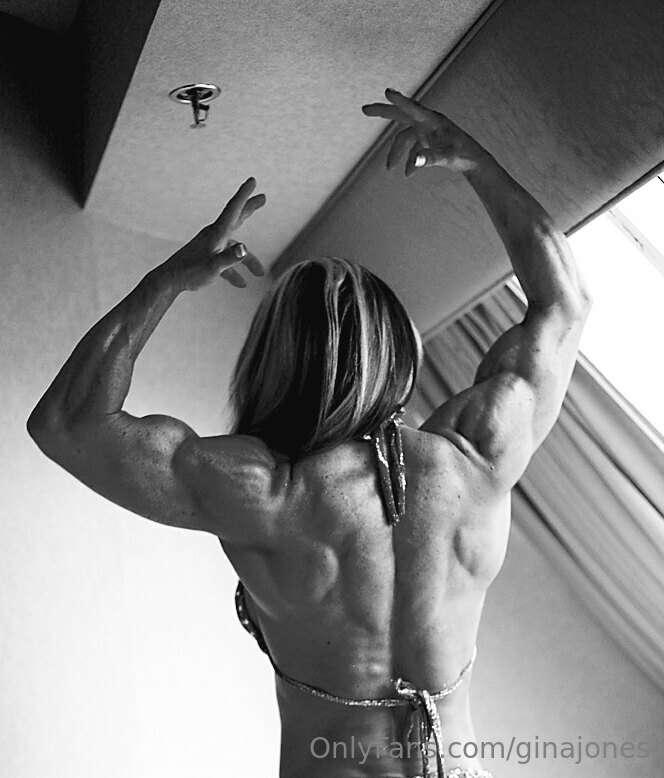 ginajones image #0