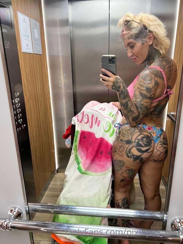 I got that milk money - how do you like this thicc body and ..