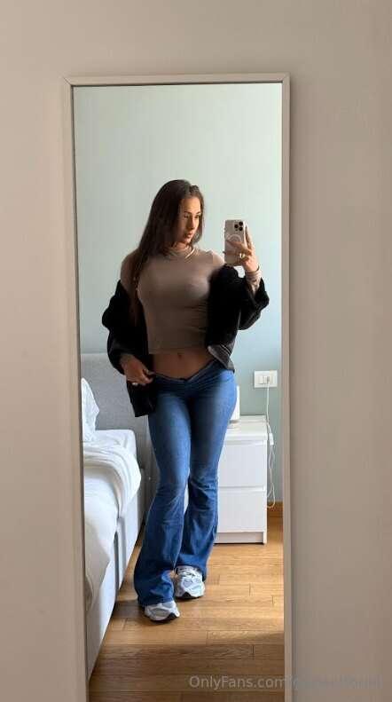 Meglio vestita elegante o sportiva? 🥰