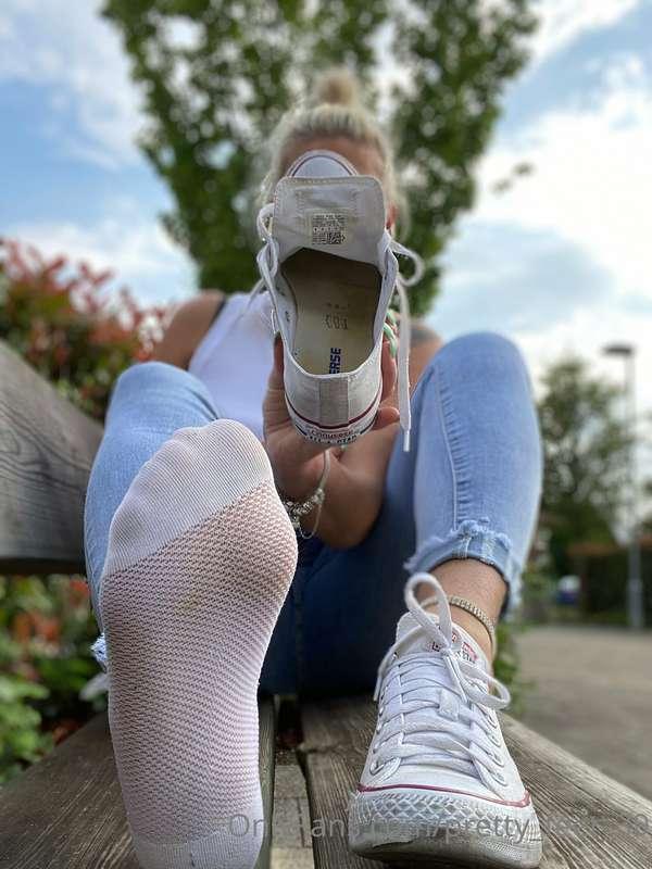 pretty_feet_39 image #0