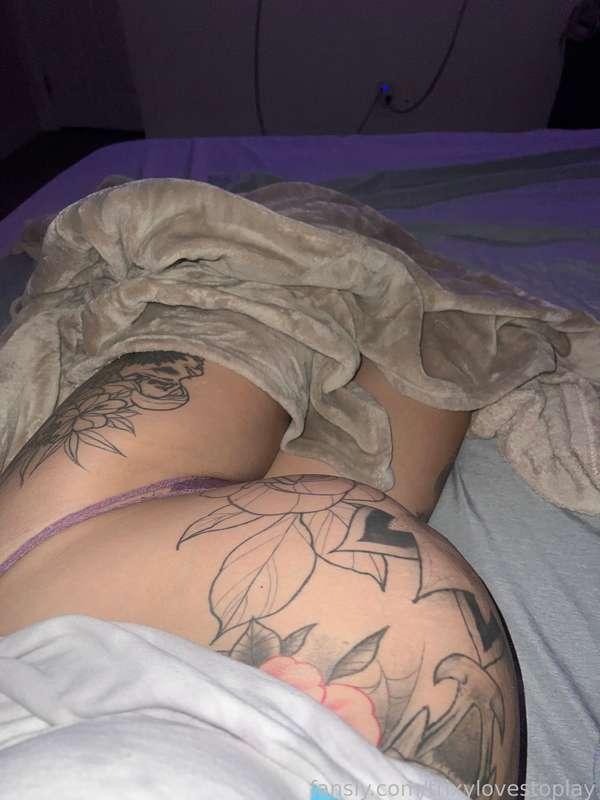 Come rub my belly 🤰💓