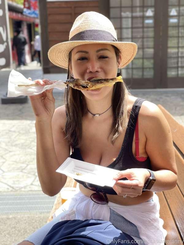 hotasiangranny image #2