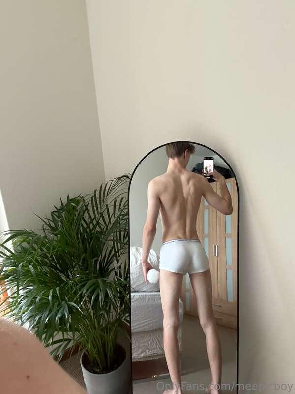 Time for some fun, will you stop by my dm ? 😉🔥