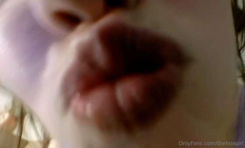 weekend kissessss