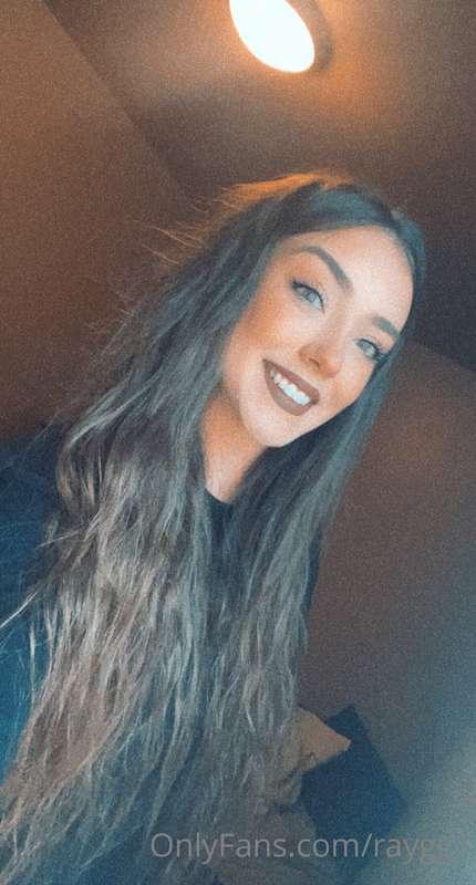 I love this wavy look for my hair. It looks effortless, it i..