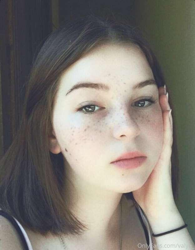 💋
