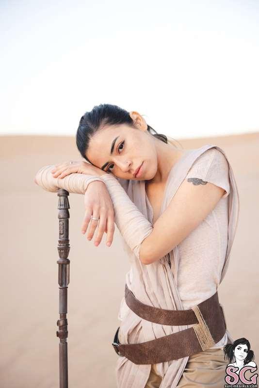 Happy Cosplay Friday! Check out @mercurymei's new featured S..