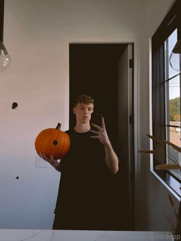 i did something VERY naughty today…. 🎃😈