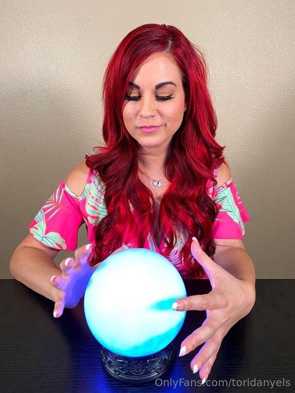 Oh No!!! This magic crystal ball has captured me!!! I'm in a..