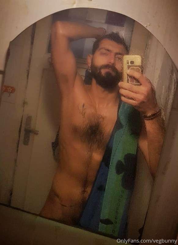 Daha fazla sabah duşu fotoğrafı görmek ister misin? Bana mes..