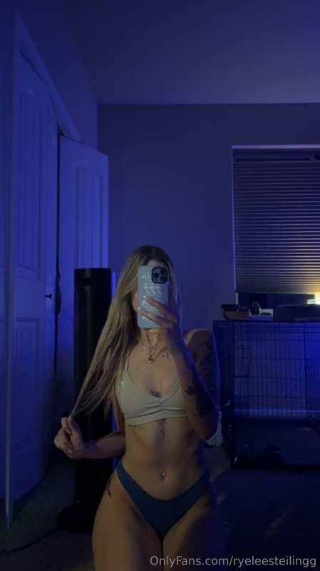 A freak in the night;)