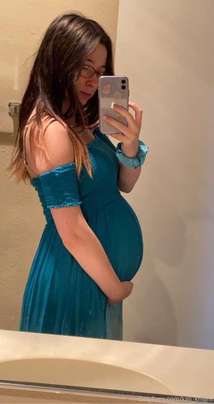1st mother’s day 💙  show moms some extra love today 🤰🏻