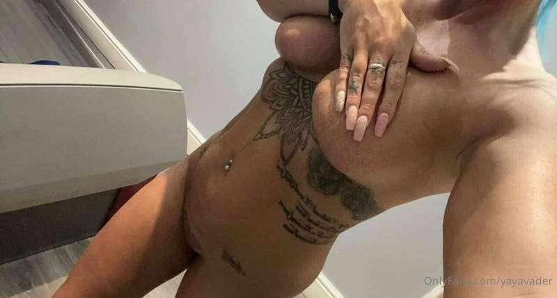 Add my HOT friend  @tattoobarbieb9 she’s top 10%!! 
She’s a ..