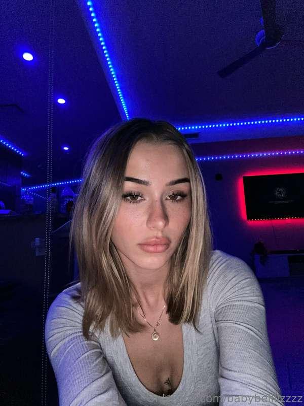 Nothing can stop me taking some selfies 🤭