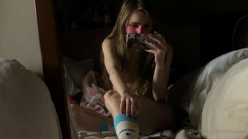 what if i told you I’m naked 🤭🎀
https://onlyfans.com/baddiev..